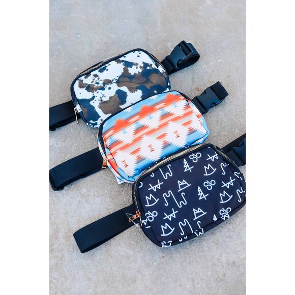 Black Brand Print Crossbody Sling Belt Bag - Picture 3 of 4